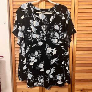 Torrid Harper flutter sleeve top